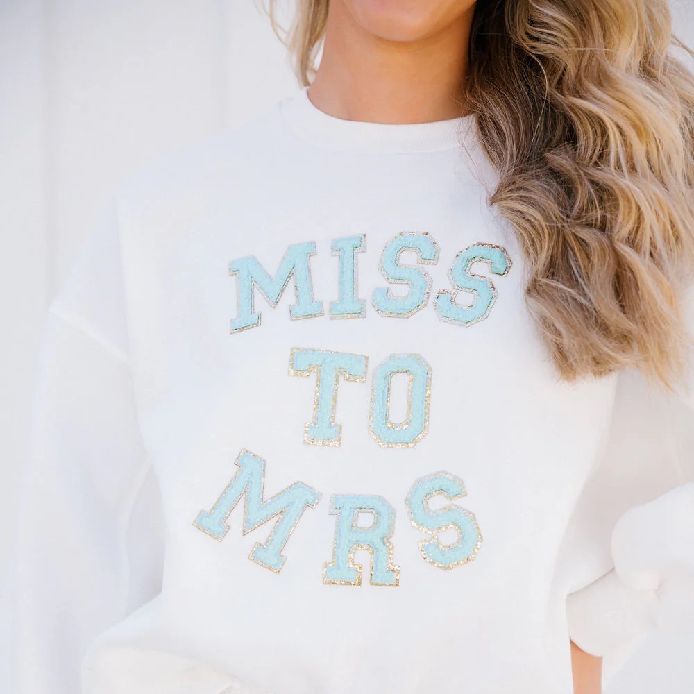 Judith March White Boxy Sweatshirt with Long Sleeves and Miss to Mrs Text